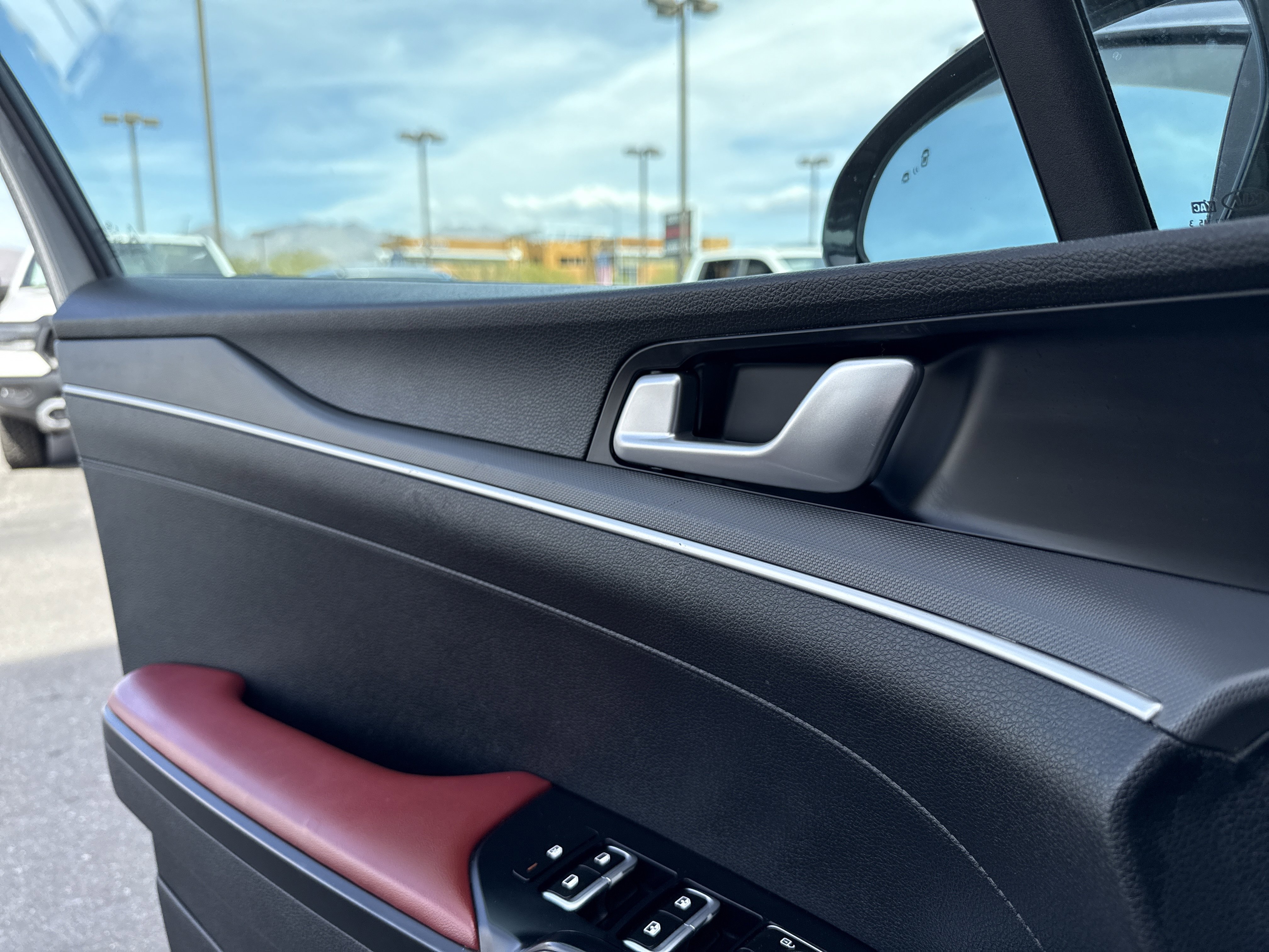 Used 2021 Kia K5 GT-Line w/ GT-Line FWD Premium Package image 12