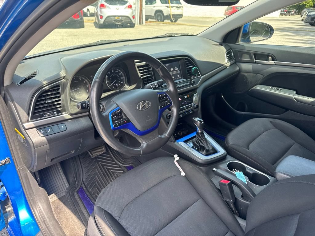 Used 2017 Hyundai Elantra Value Edition w/ Cargo Package FWD image 15