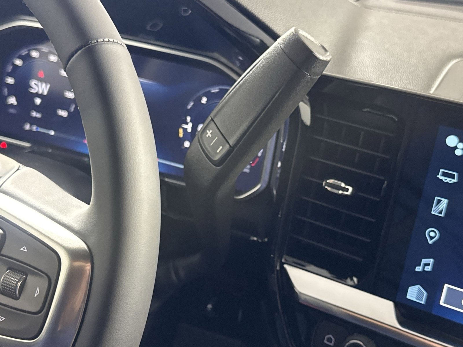 New 2026 Chevrolet Silverado 1500 LT image 21