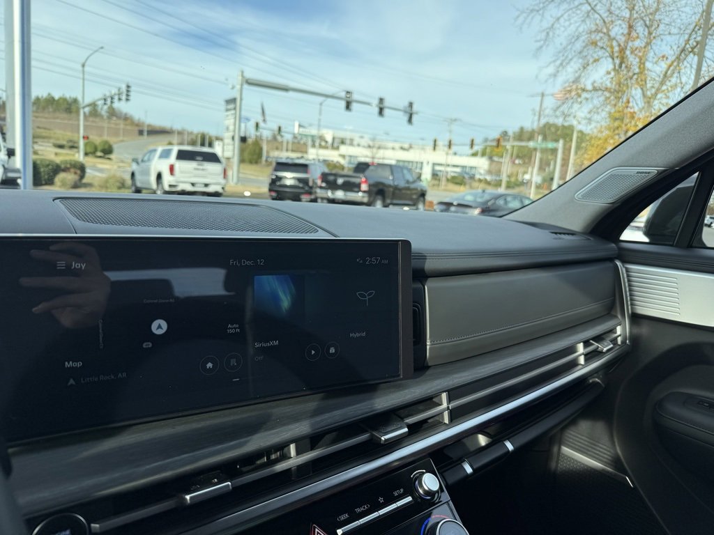 Used 2025 Hyundai Santa Fe Limited image 16