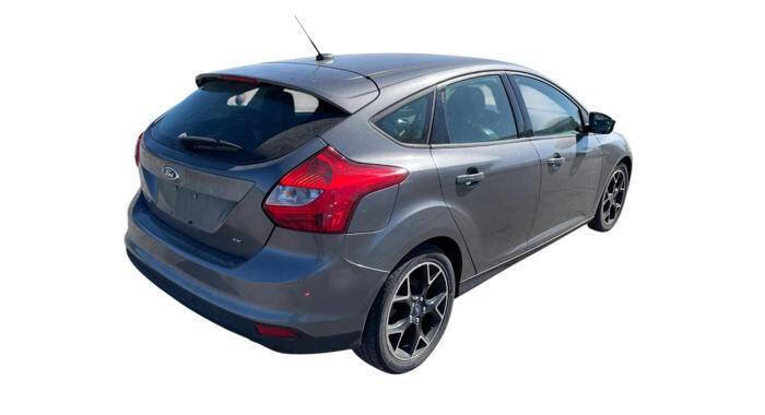 Used 2013 Ford Focus SE FWD image 5