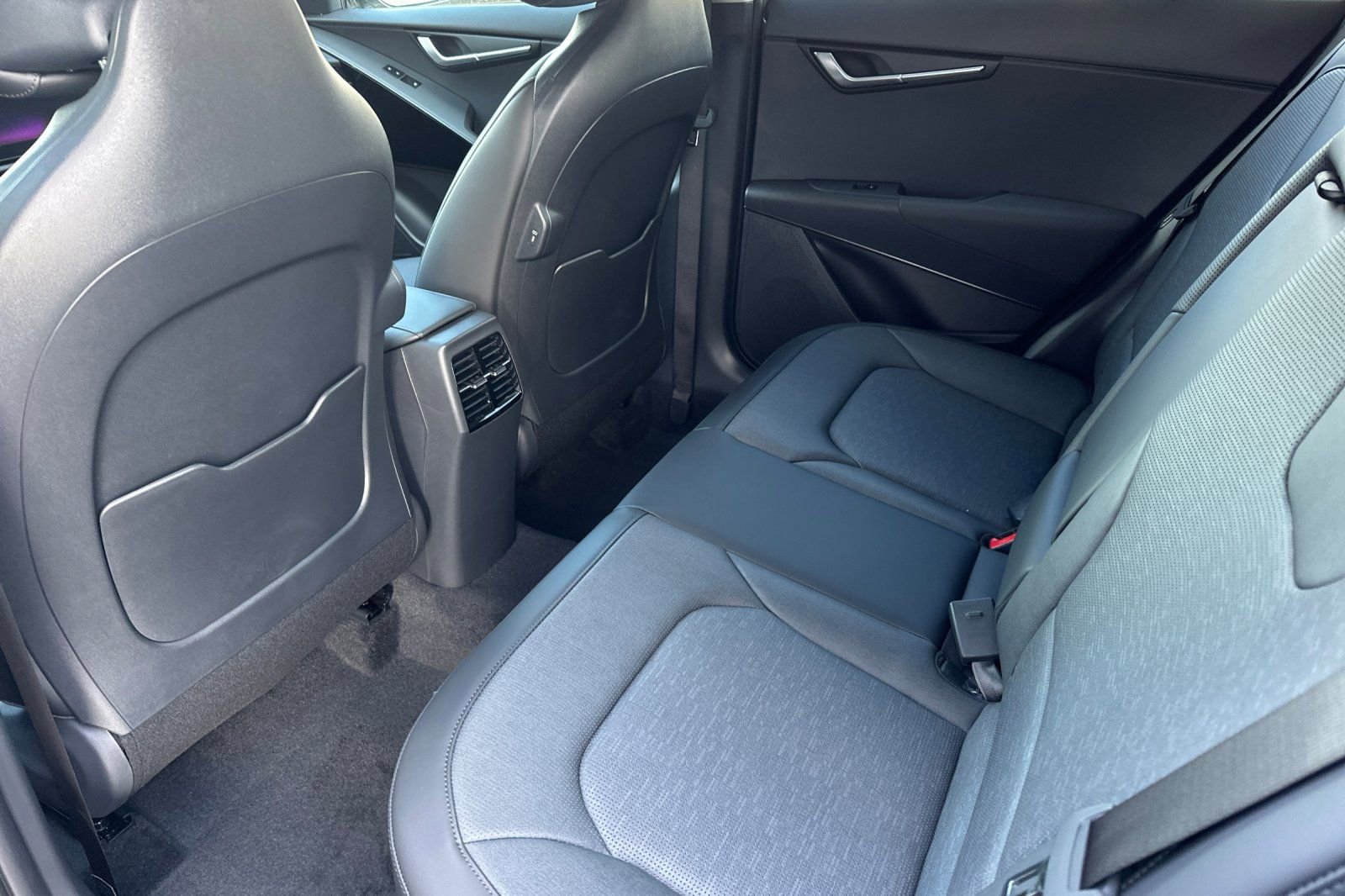 New 2026 Kia Niro SX image 12