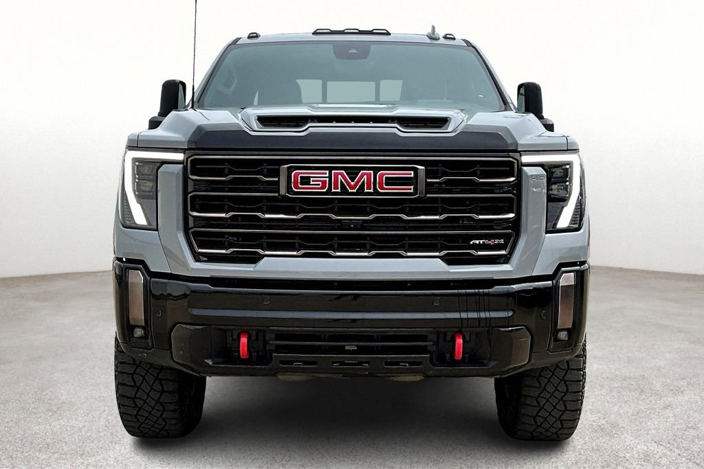 Used 2024 GMC Sierra 2500 AT4X image 5