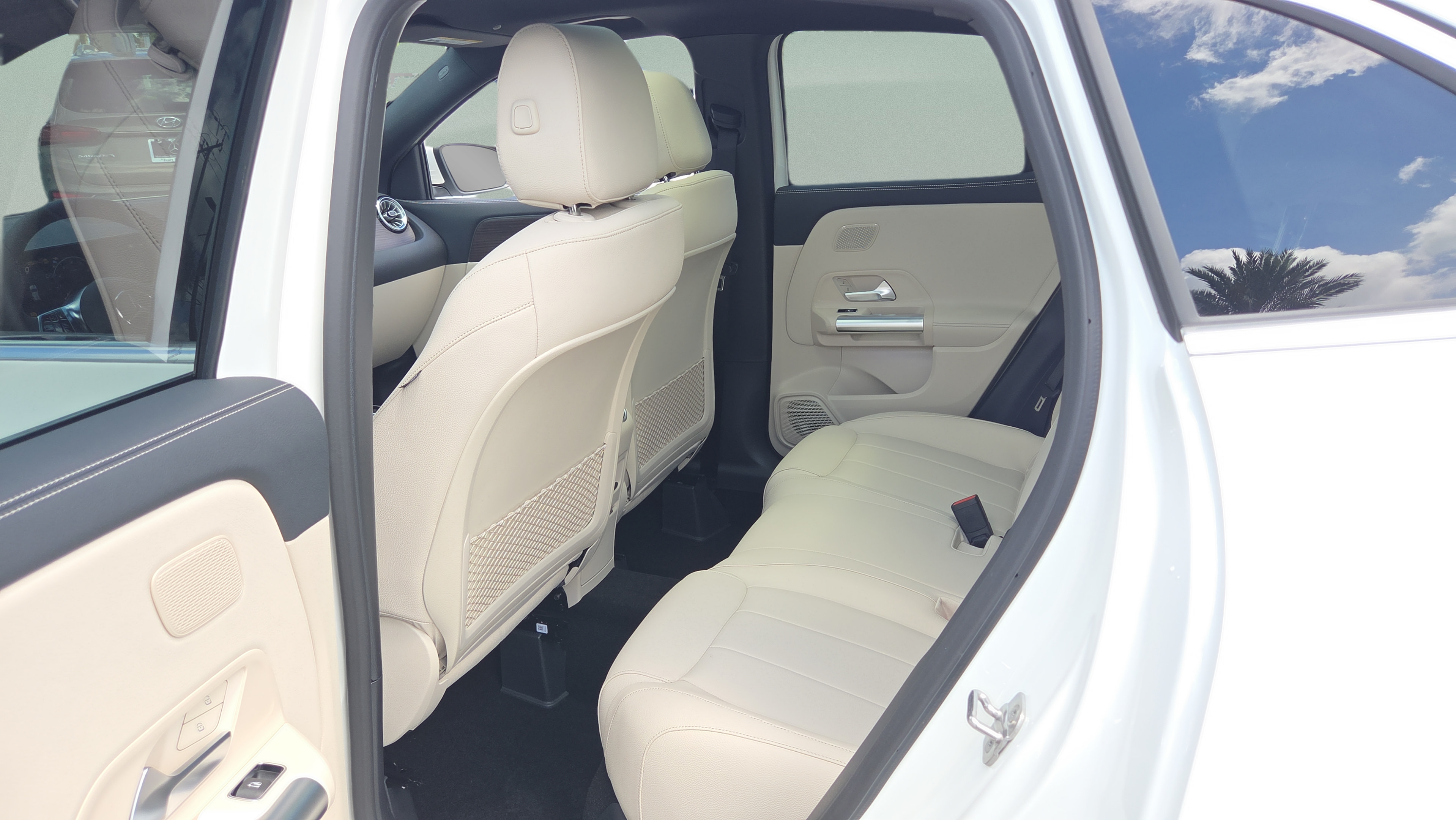 New 2026 Mercedes-Benz GLA 250 image 11