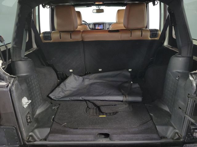 Used 2017 Jeep Wrangler Unlimited Sahara w/ Connectivity Group image 25