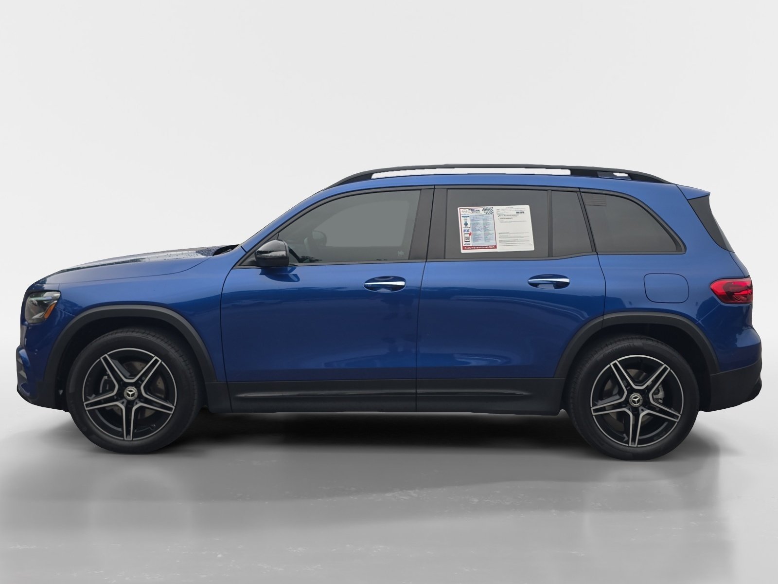 Used 2024 Mercedes-Benz GLB 250 video 2