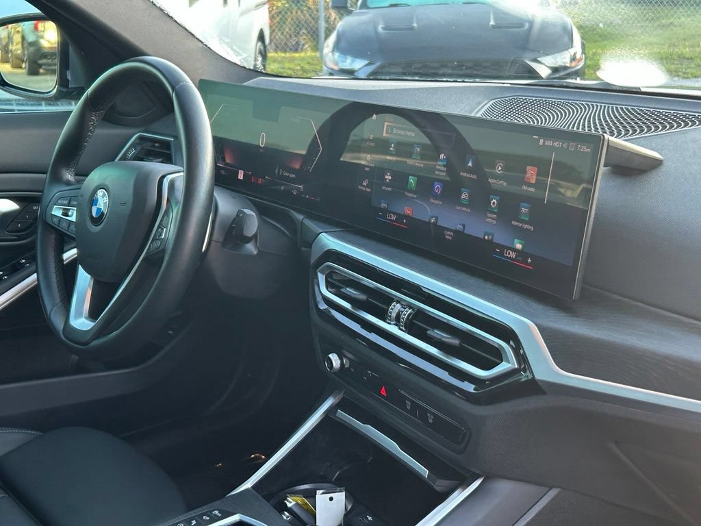 Used 2024 BMW 330i Sedan w/ Convenience Package RWD image 27