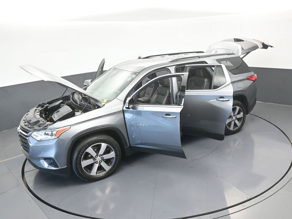 Used 2020 Chevrolet Traverse LT w/ LT Premium Package image 79