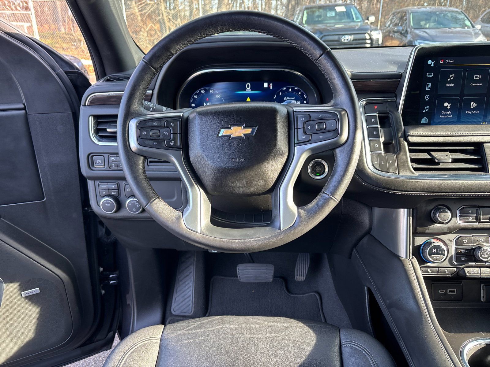 Used 2023 Chevrolet Tahoe LT w/ Luxury Package image 14