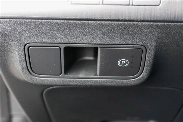 Used 2025 Hyundai Kona SEL image 13