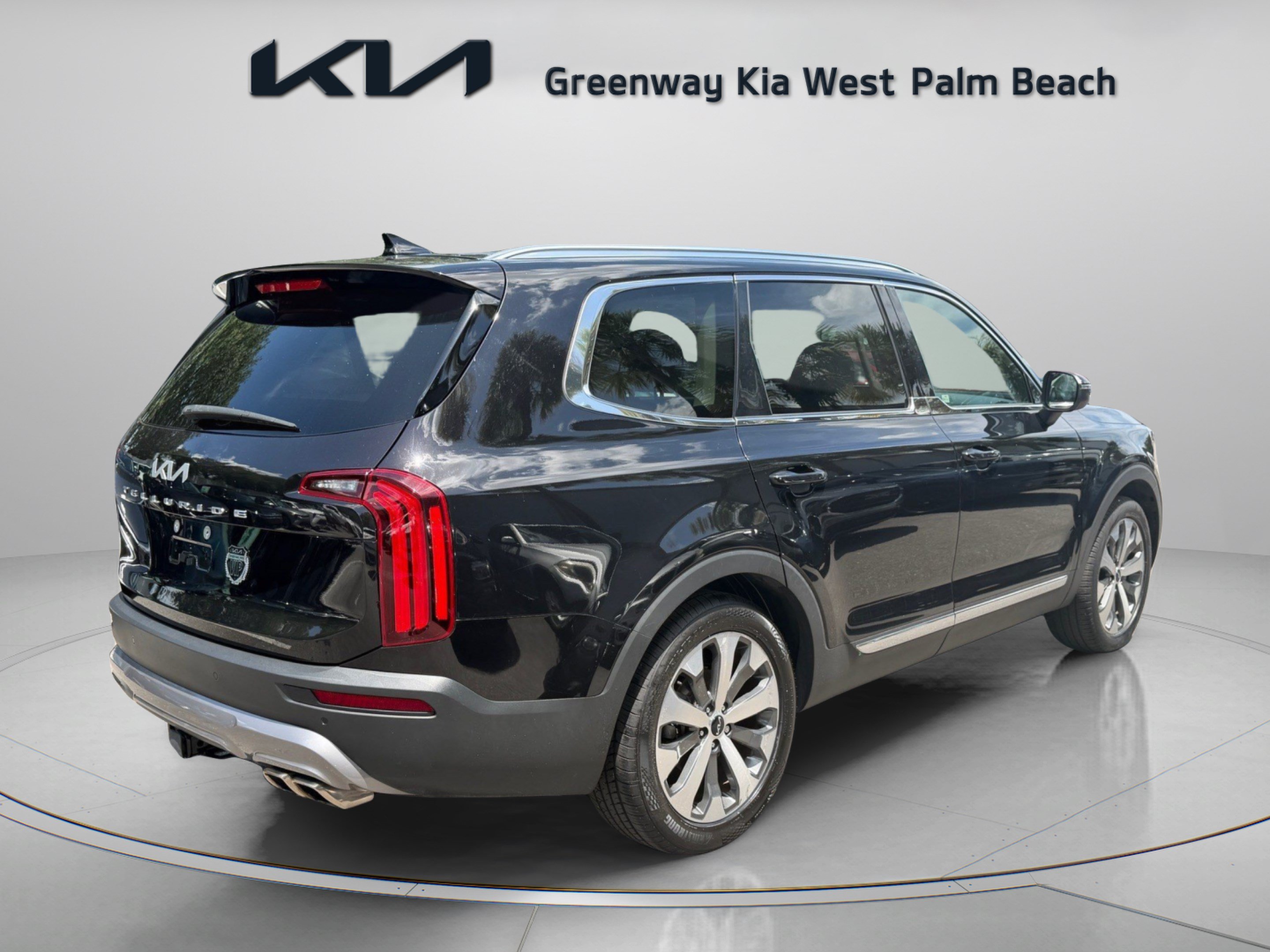 Certified 2022 Kia Telluride EX w/ EX Premium Package FWD image 7