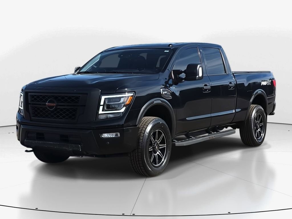 Used 2021 Nissan Titan PRO-4X w/ Pro-4x Convenience Package image 10