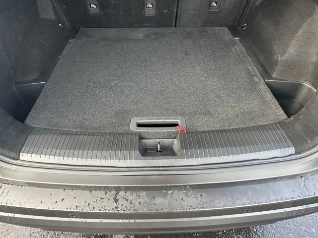 Used 2021 Nissan Rogue S FWD image 16