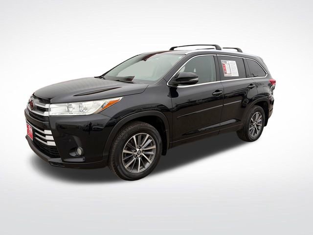 Used 2018 Toyota Highlander XLE w/ Protection Package #3 AWD/4WD image 1