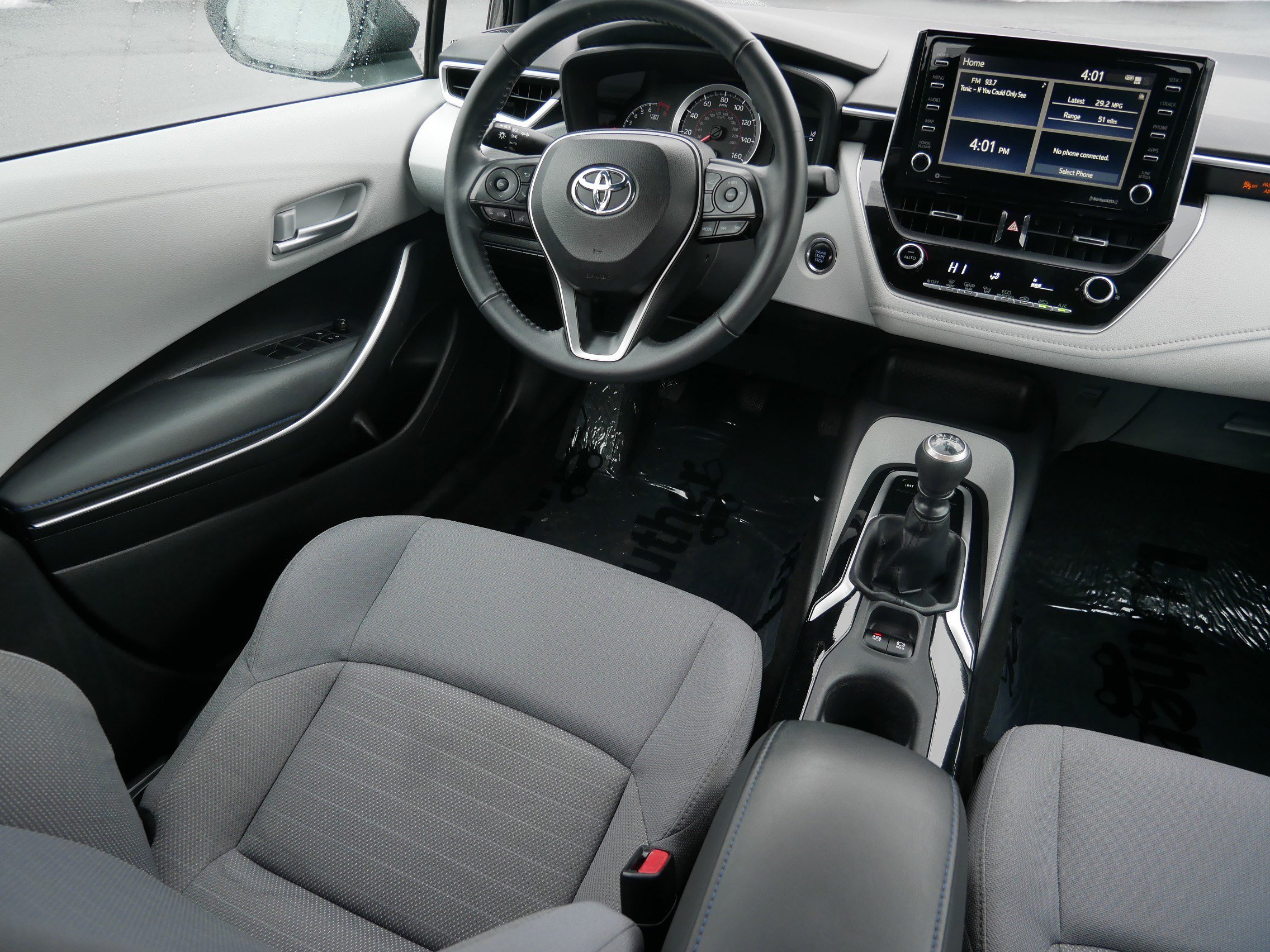 Used 2021 Toyota Corolla SE image 9