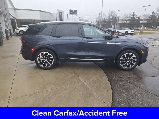 Certified 2024 Lincoln Nautilus Reserve w/ Equipment Group 202A image 2