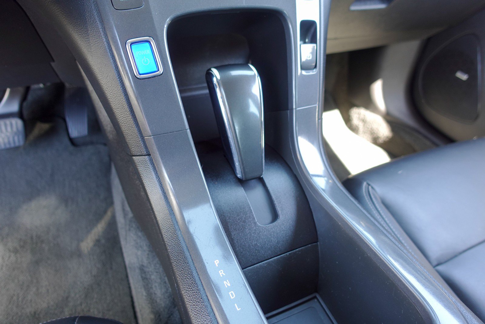 Used 2014 Chevrolet Volt Premium w/ Premium Trim Package FWD image 22