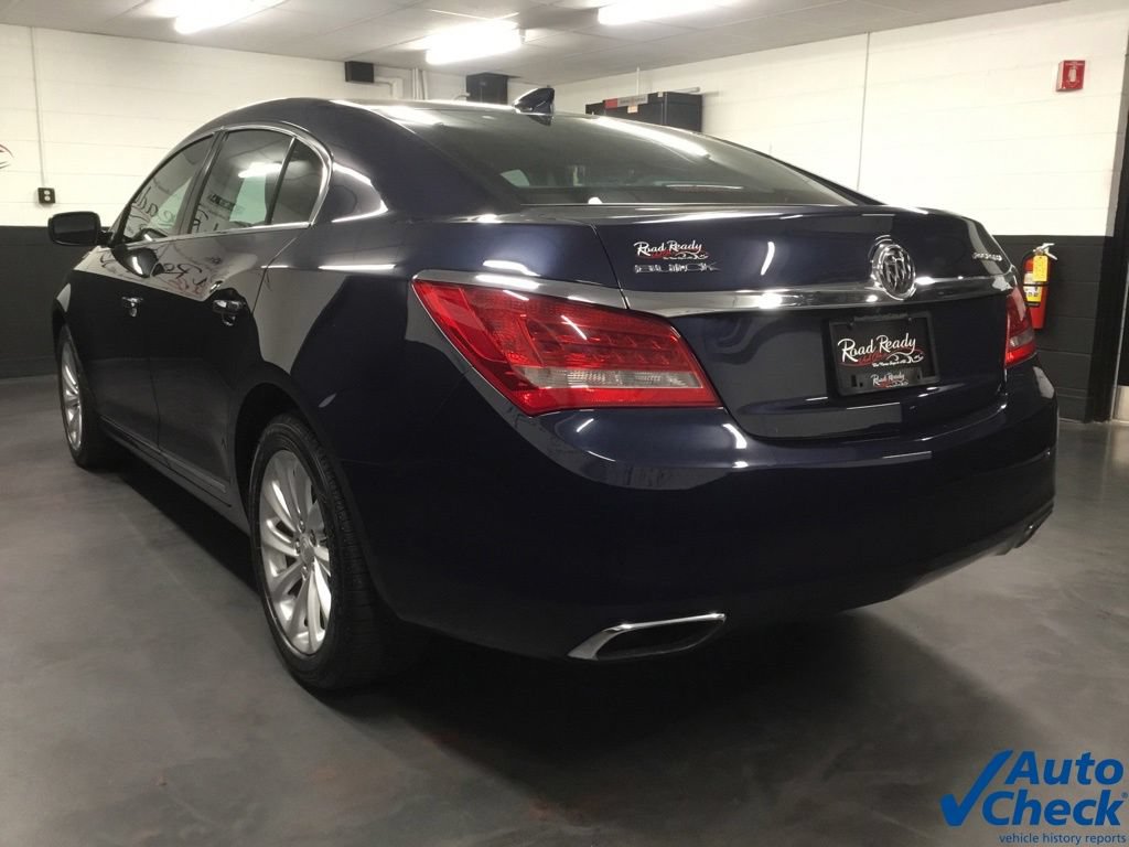 Used 2016 Buick LaCrosse FWD image 8