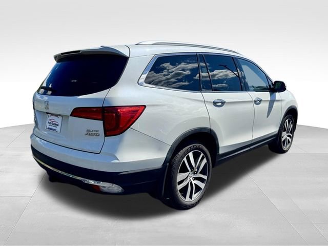 Used 2017 Honda Pilot Elite image 7