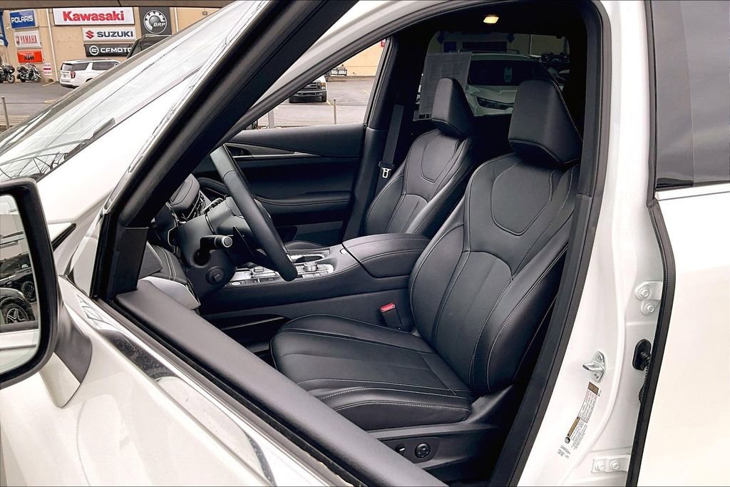 Certified 2025 INFINITI QX60 Luxe w/ Black Edition image 37