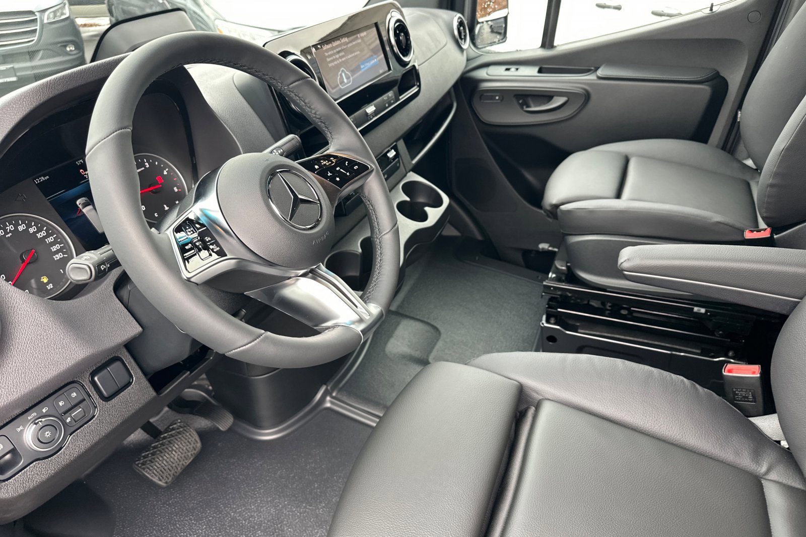 New 2026 Mercedes-Benz Sprinter 2500 image 10