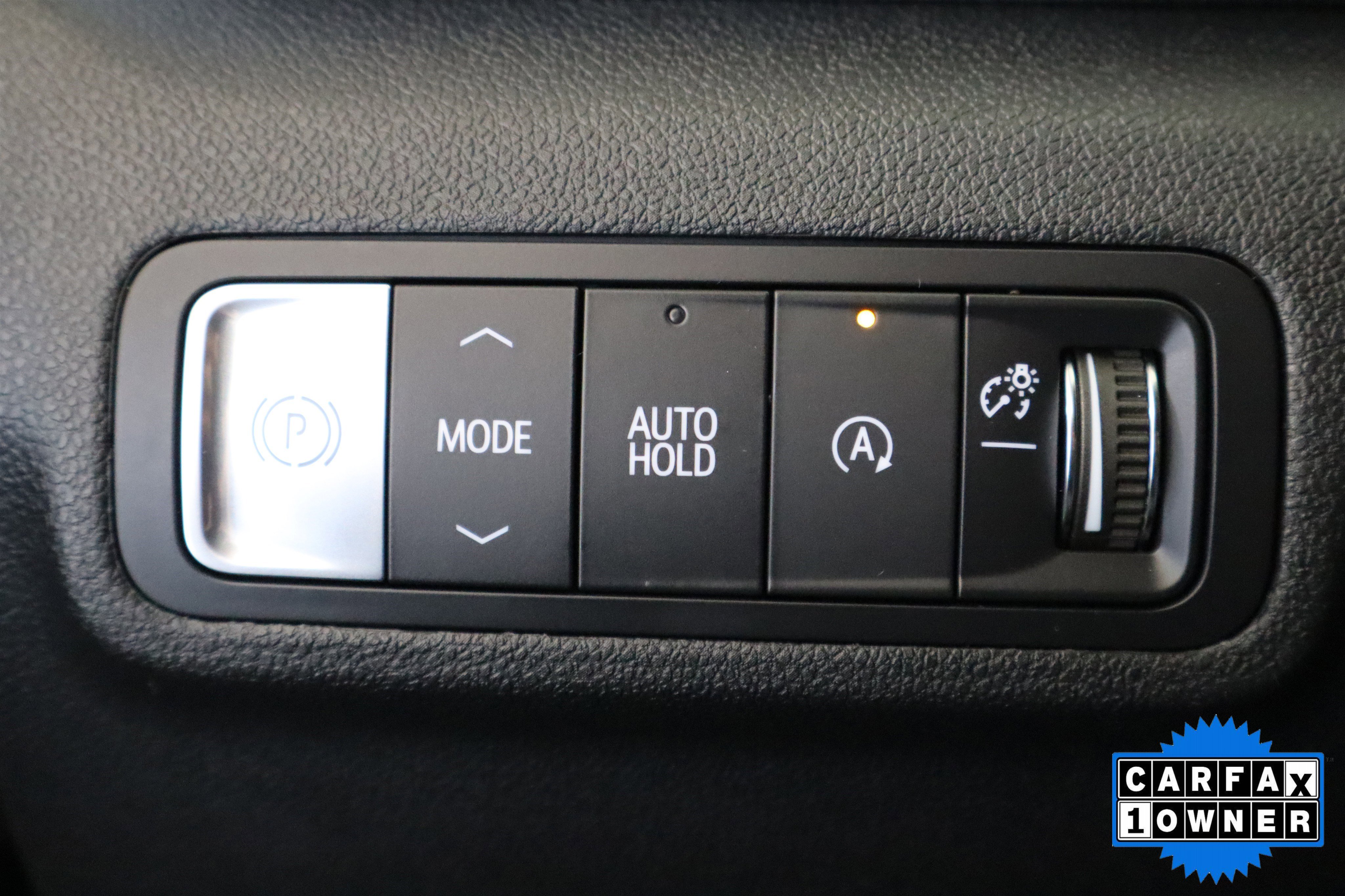 Used 2025 GMC Terrain Elevation w/ LPO, Floor Liner Package image 32