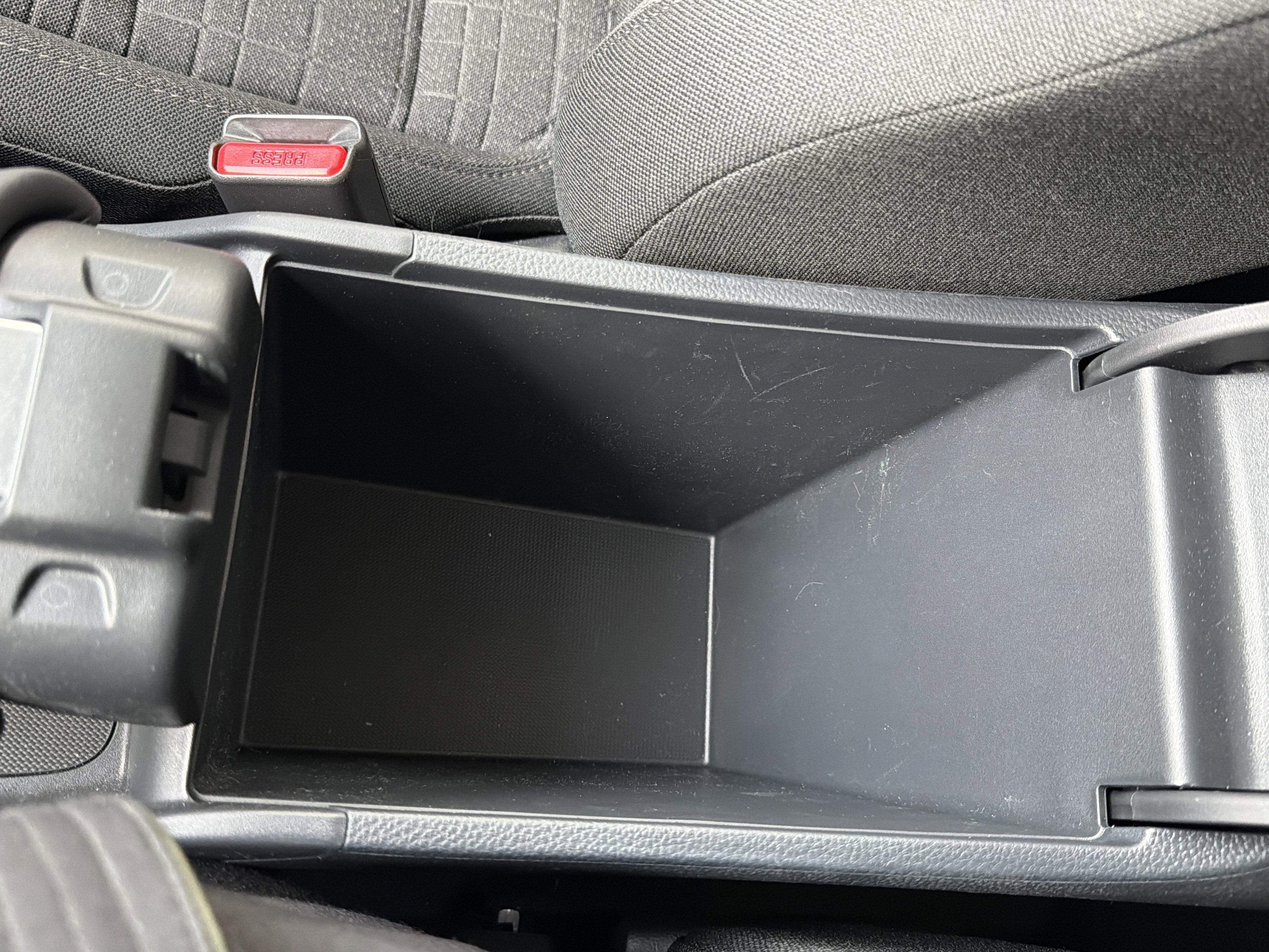 Used 2026 Honda HR-V LX image 30