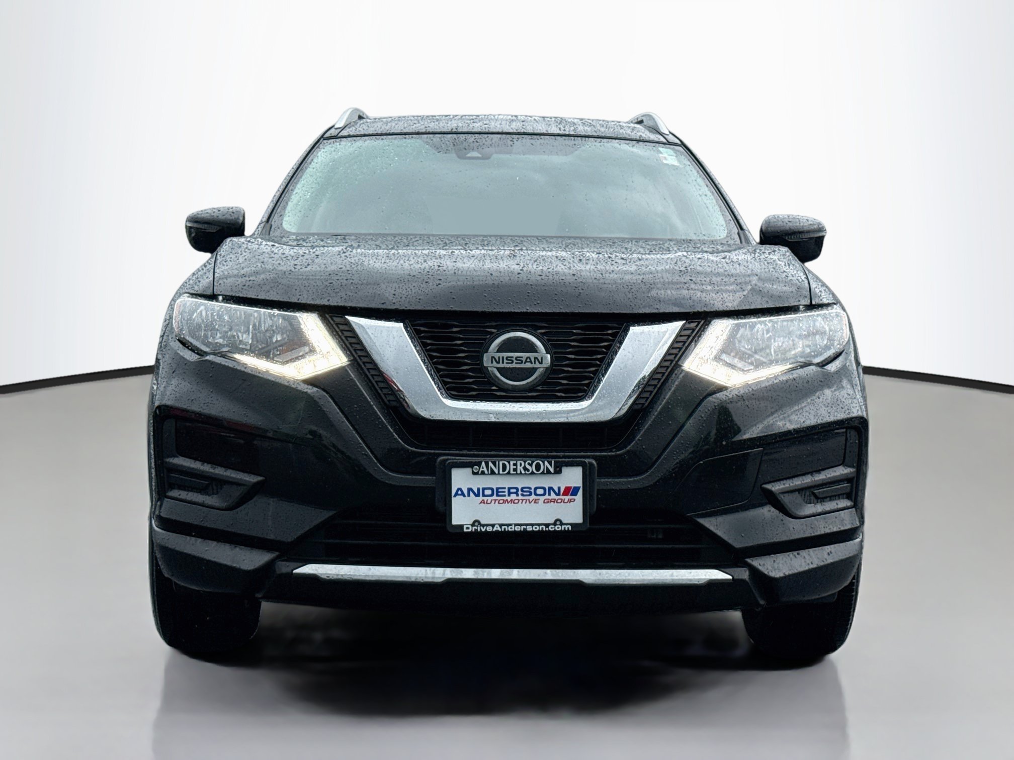 Used 2020 Nissan Rogue SV AWD/4WD image 2