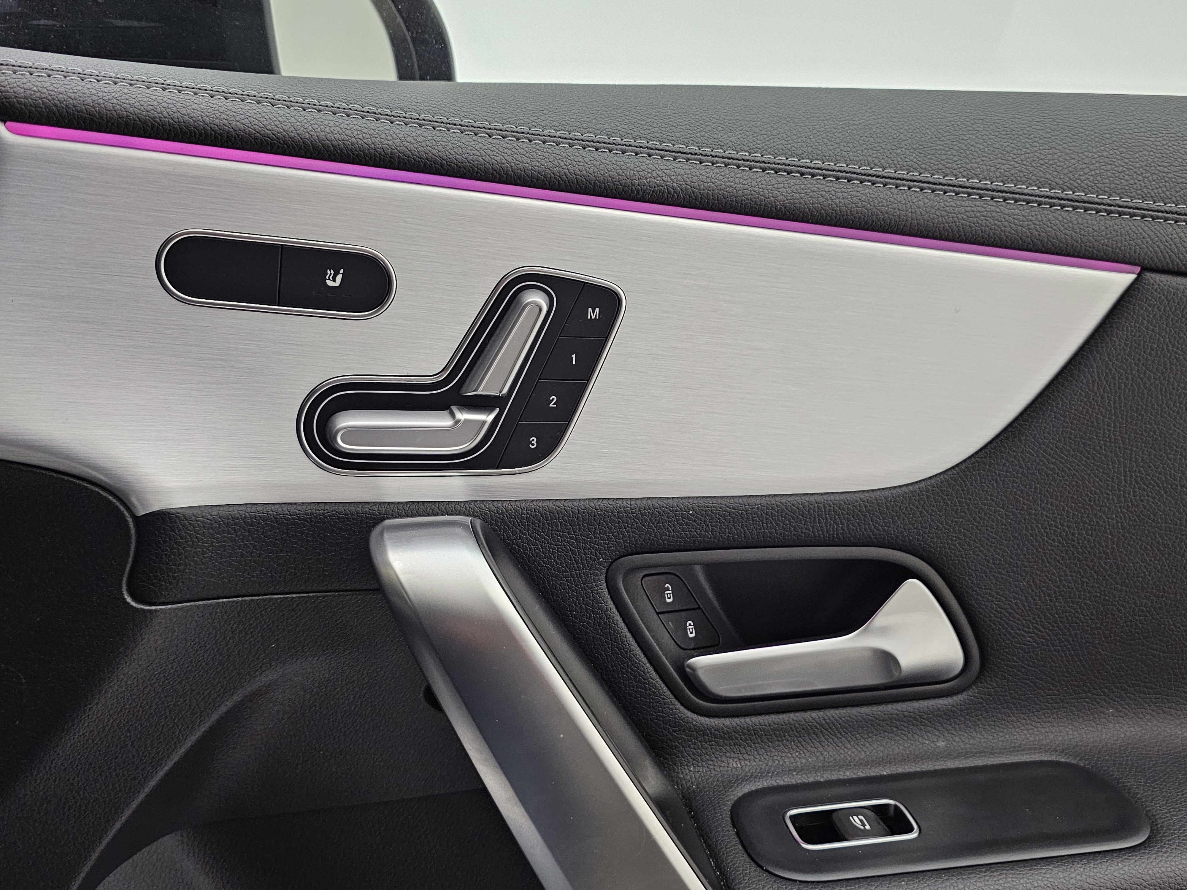 Used 2022 Mercedes-Benz CLA 35 AMG 4MATIC image 18