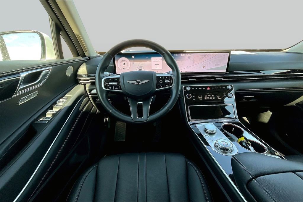 Used 2025 Genesis GV80 2.5T Standard AWD/4WD image 8