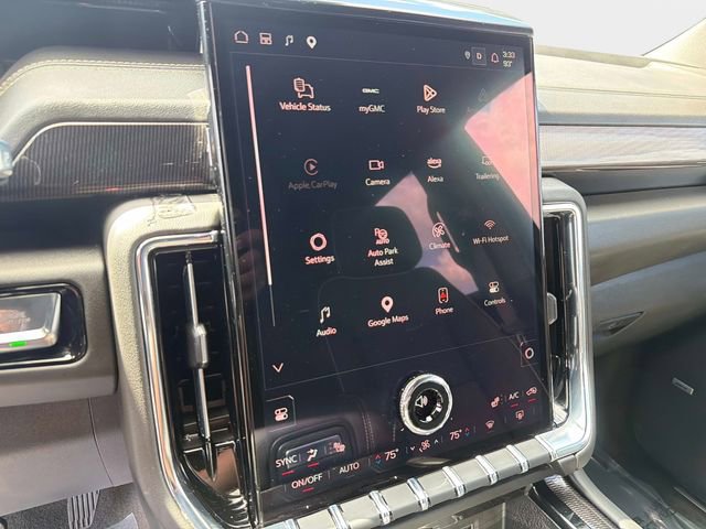 Used 2025 GMC Yukon Elevation image 23