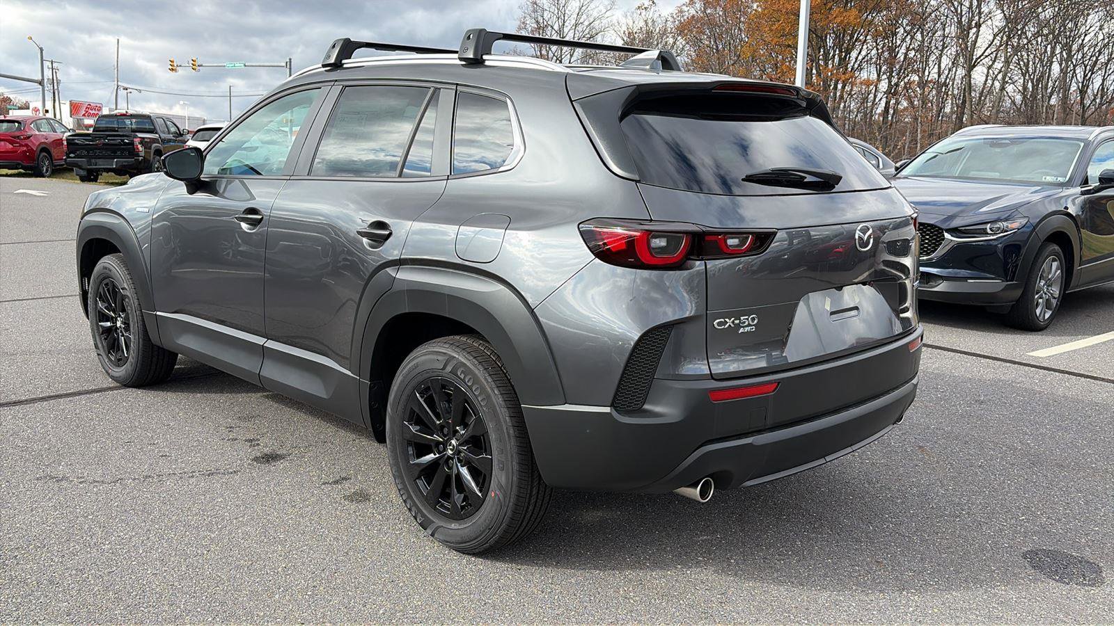 New 2025 MAZDA CX-50 2.5 Hybrid w/ Preferred Pkg image 4