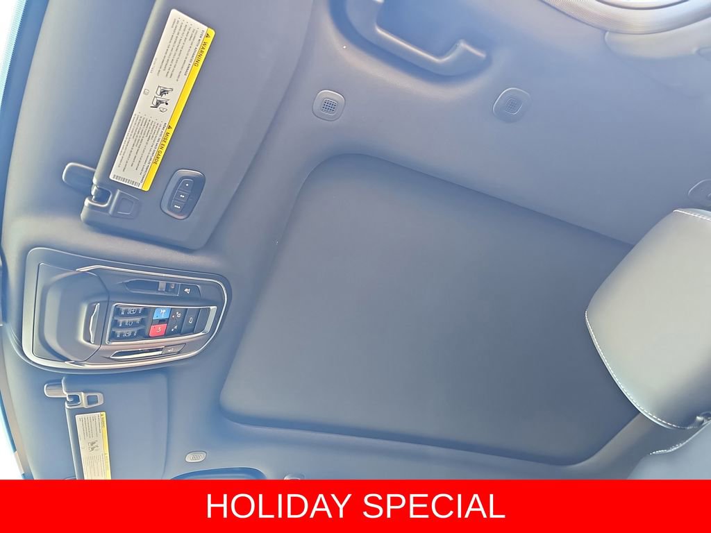 New 2025 Jeep Grand Cherokee Limited w/ Trailer Tow Package image 31