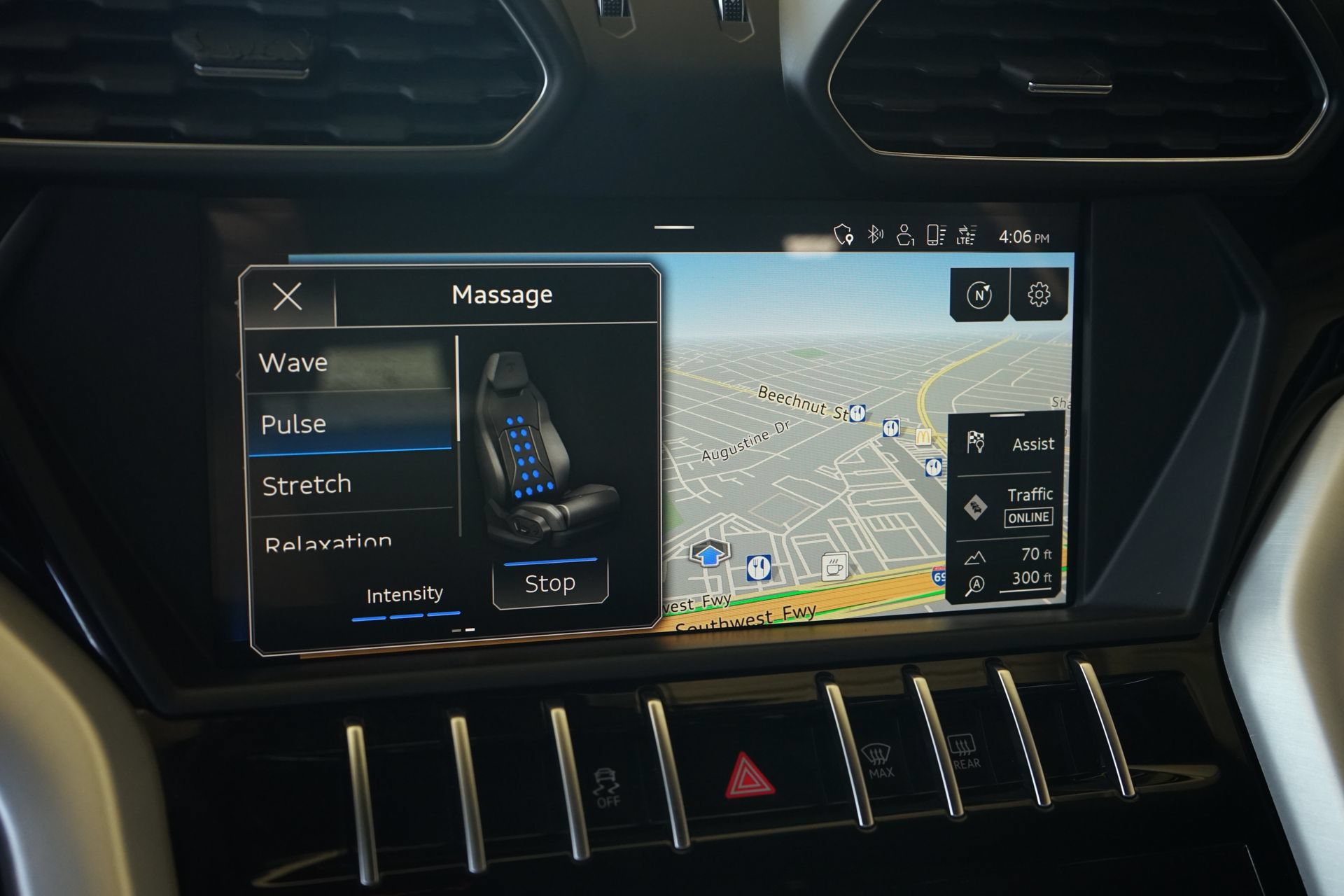 Used 2019 Lamborghini Urus AWD/4WD image 17