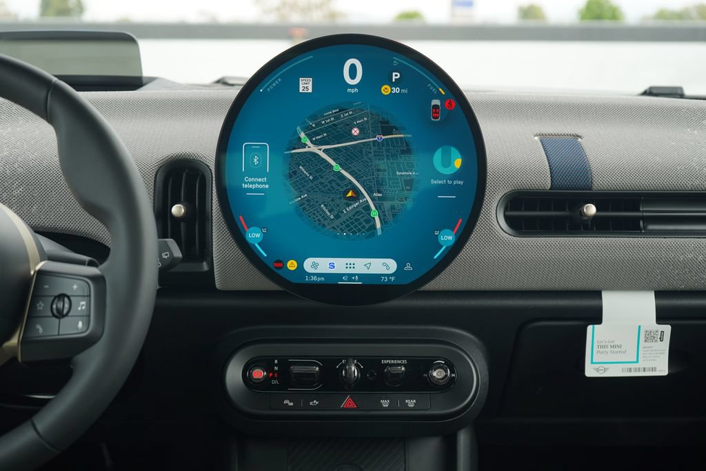 New 2026 MINI Cooper 4-Door Hardtop FWD image 10