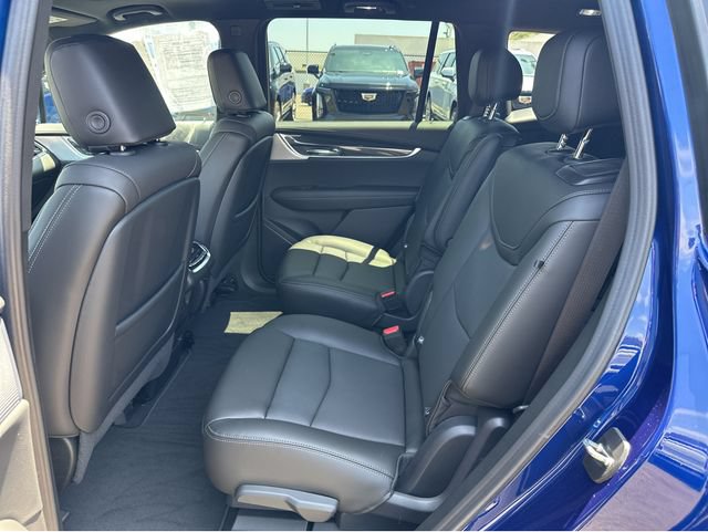 Certified 2023 Cadillac XT6 Sport w/ Technology Package AWD/4WD image 27