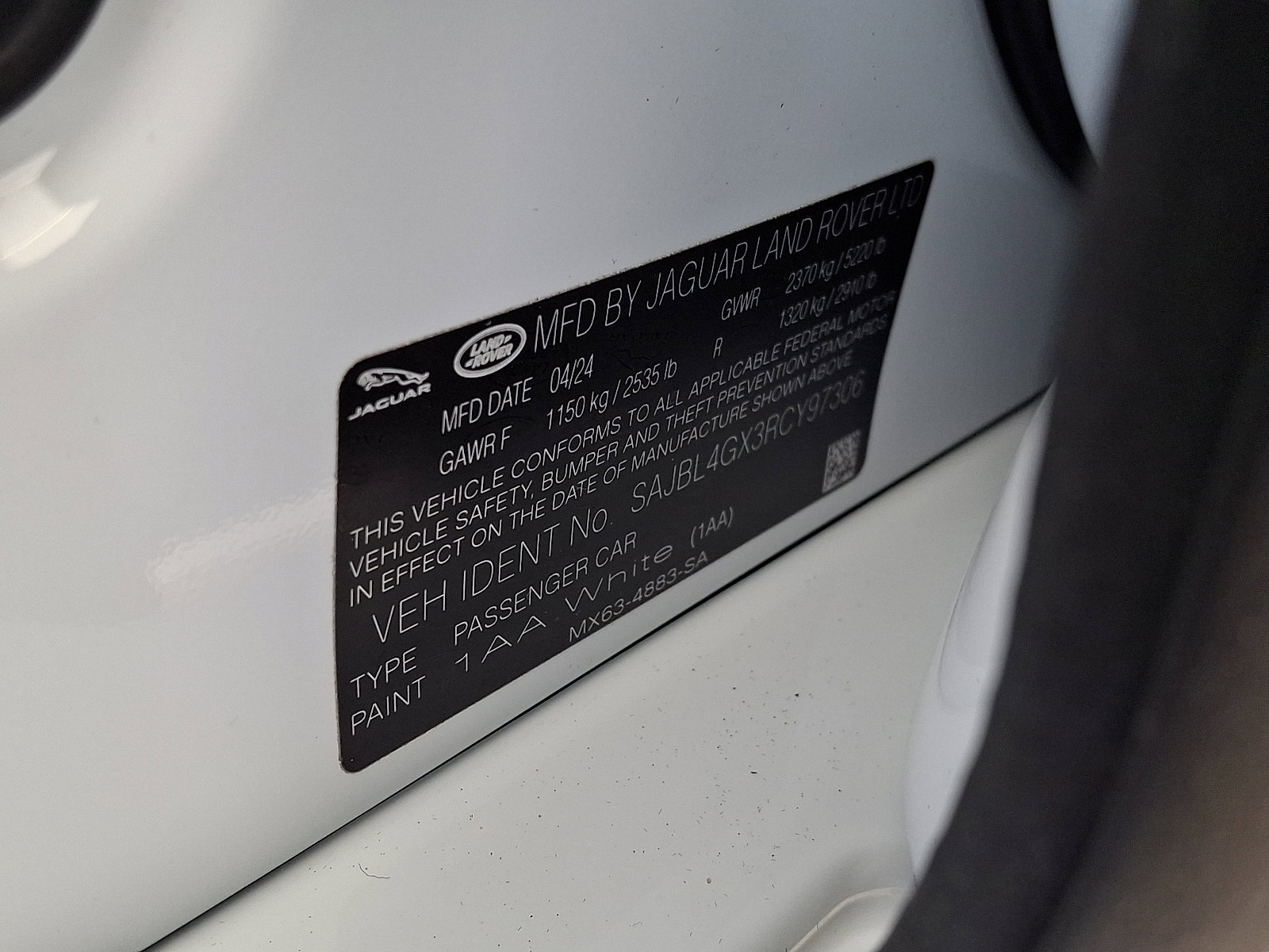 New 2024 Jaguar XF R-Dynamic SE image 20