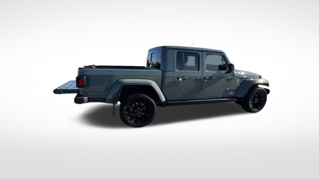 Used 2025 Jeep Gladiator Sport image 34