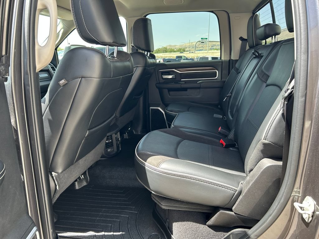 Used 2024 RAM 2500 Laramie AWD/4WD image 10