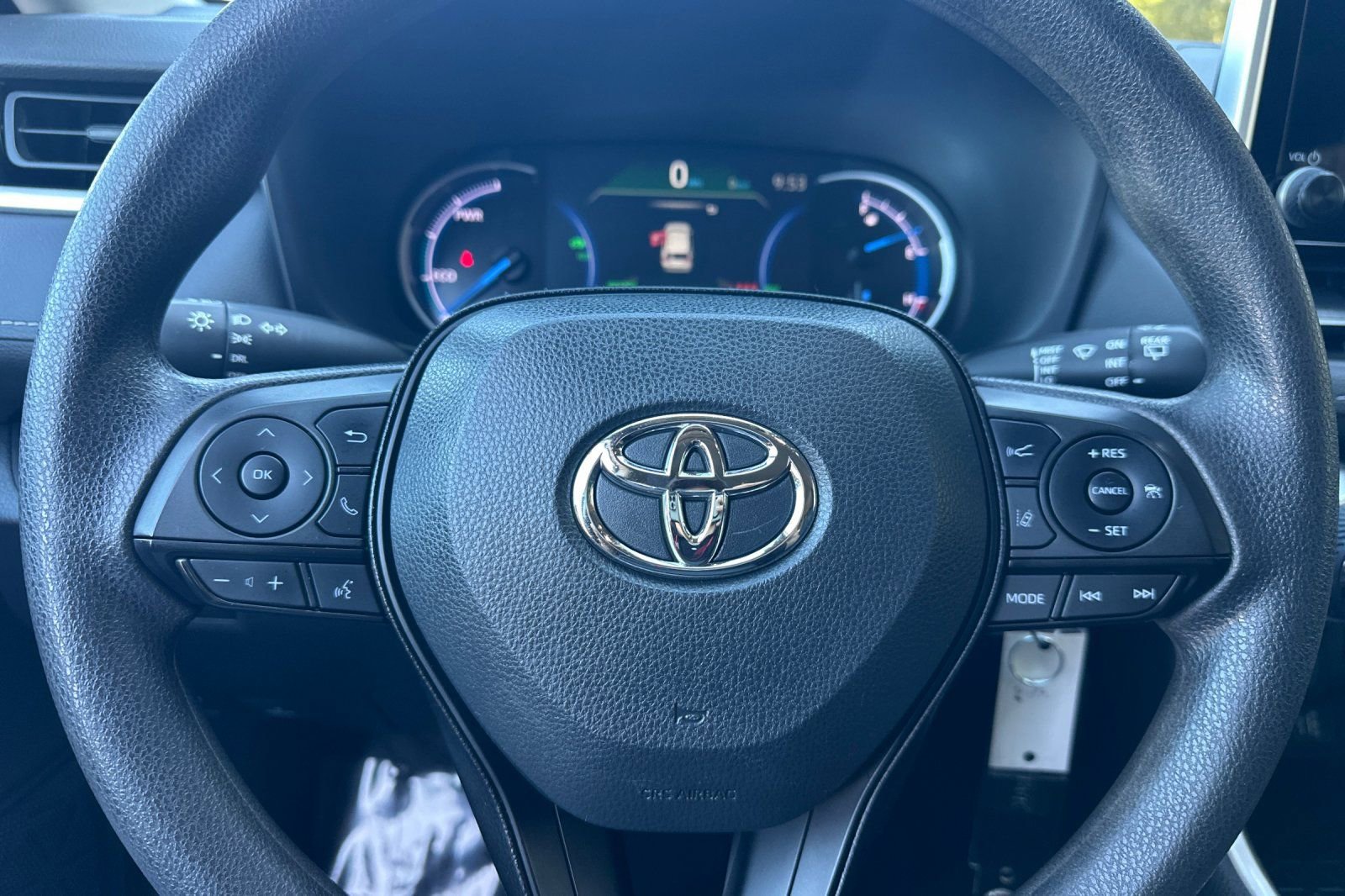 Certified 2024 Toyota RAV4 LE AWD/4WD image 27