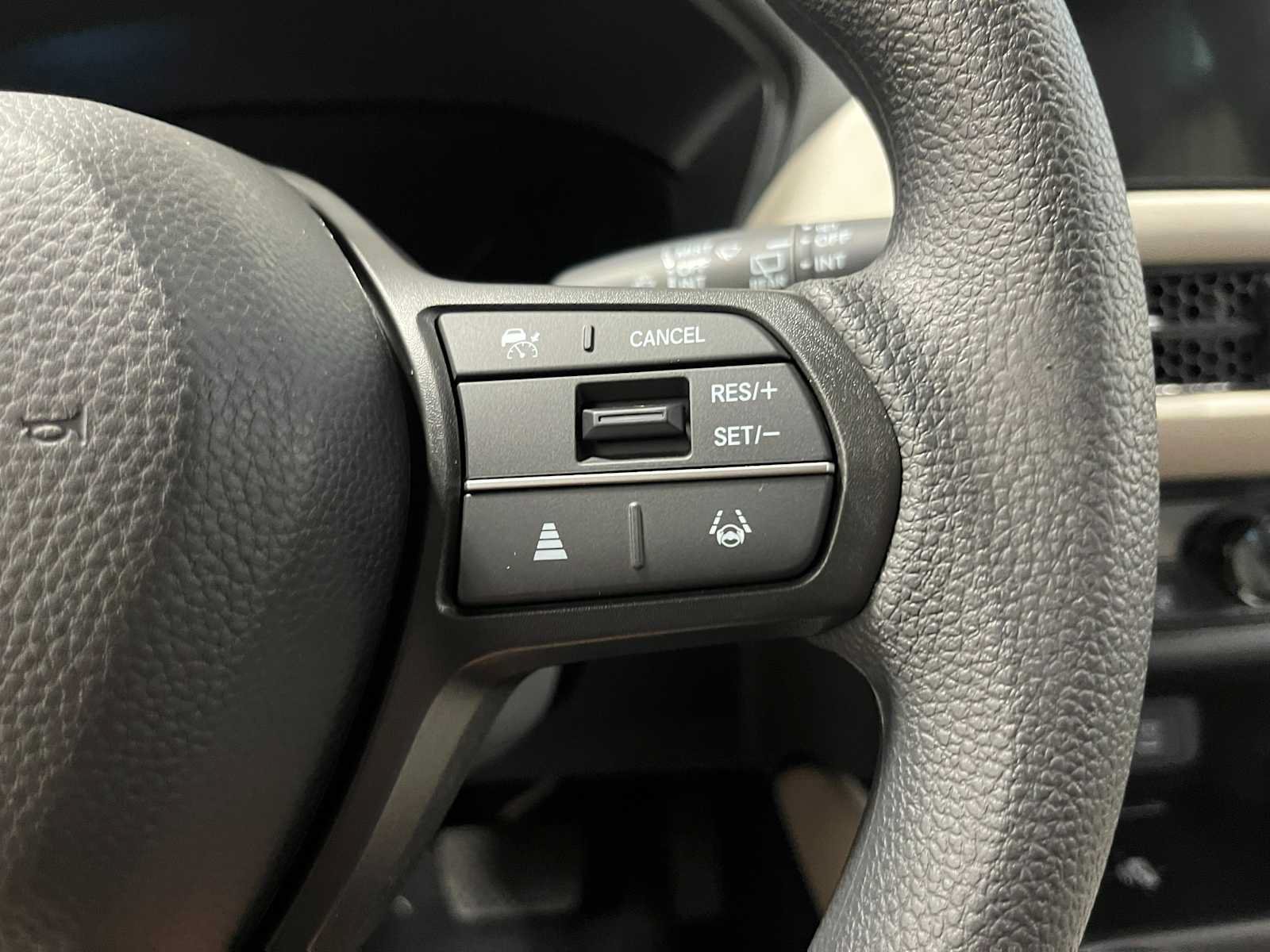 New 2027 Honda HR-V LX image 17