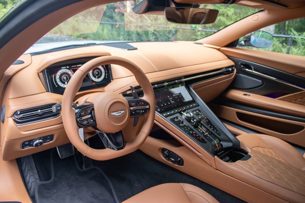 New 2025 Aston Martin DB12 Coupe image 3