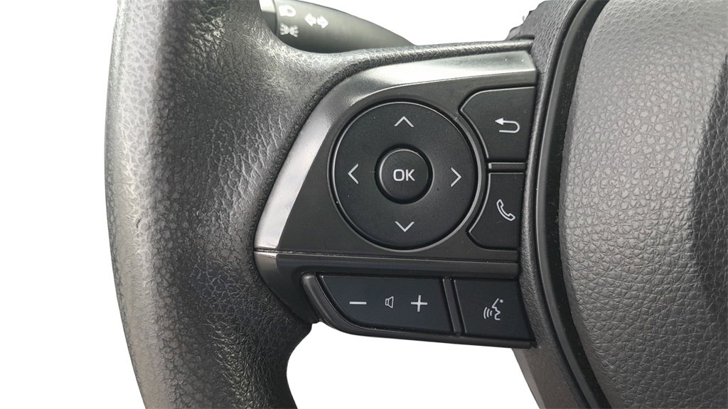 Used 2022 Toyota Corolla LE image 21