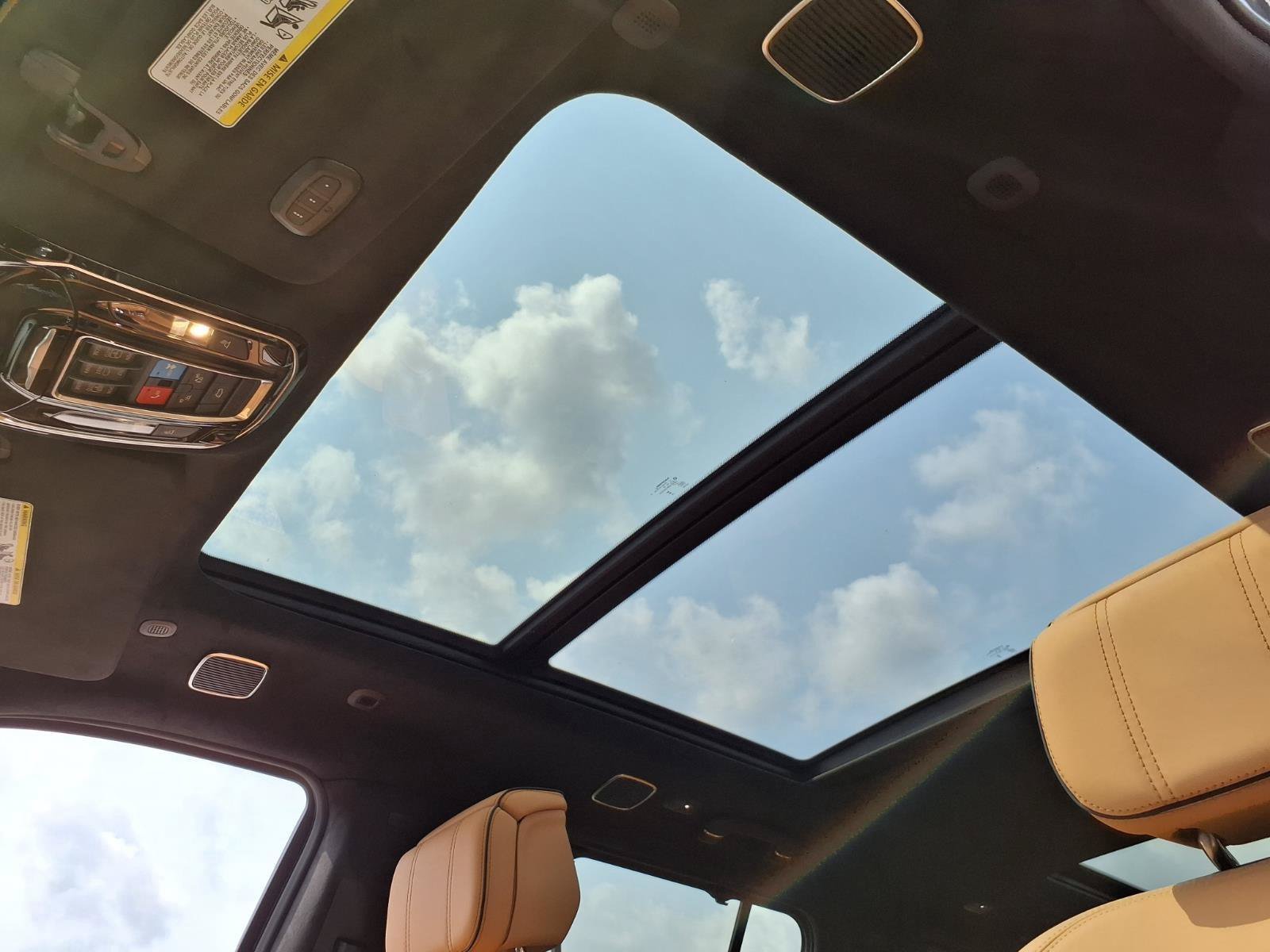 New 2026 Jeep Grand Wagoneer Summit AWD/4WD image 7