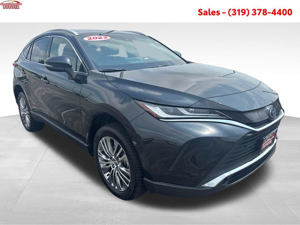 Certified 2022 Toyota Venza XLE AWD/4WD image 10