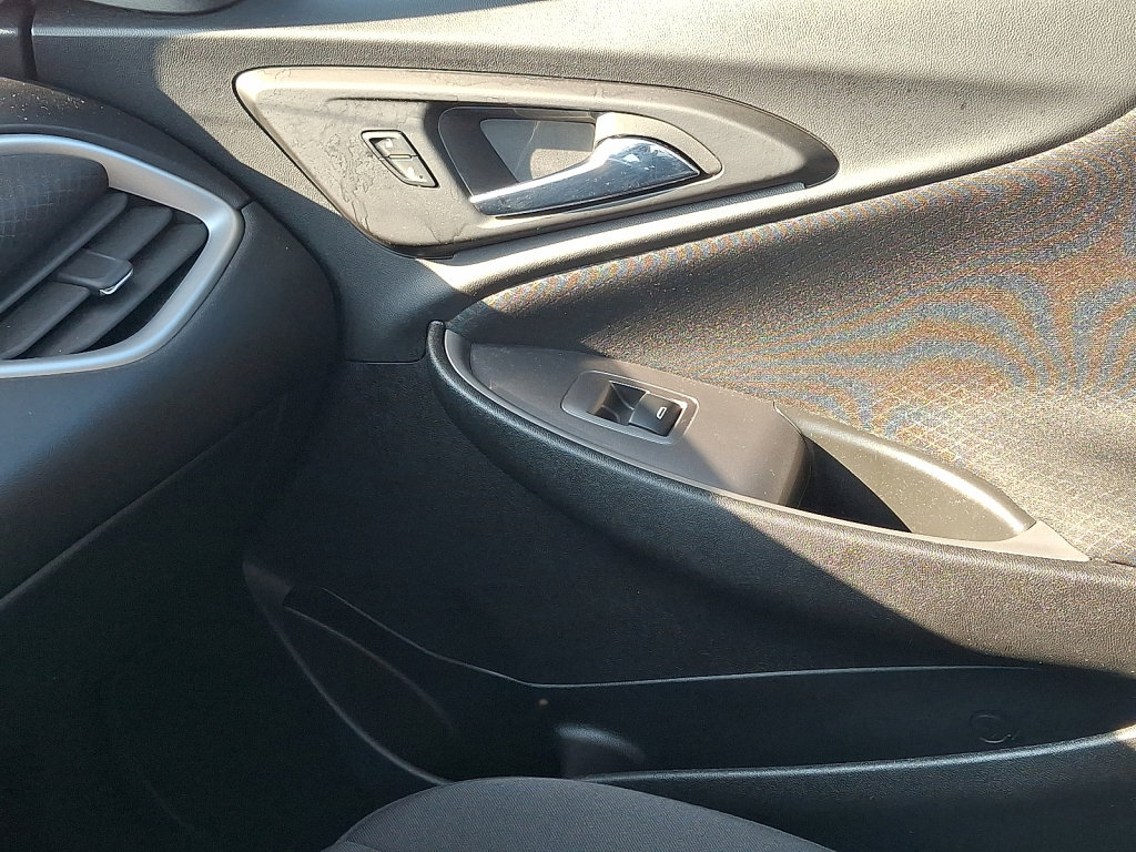 Used 2024 Chevrolet Malibu LT image 30