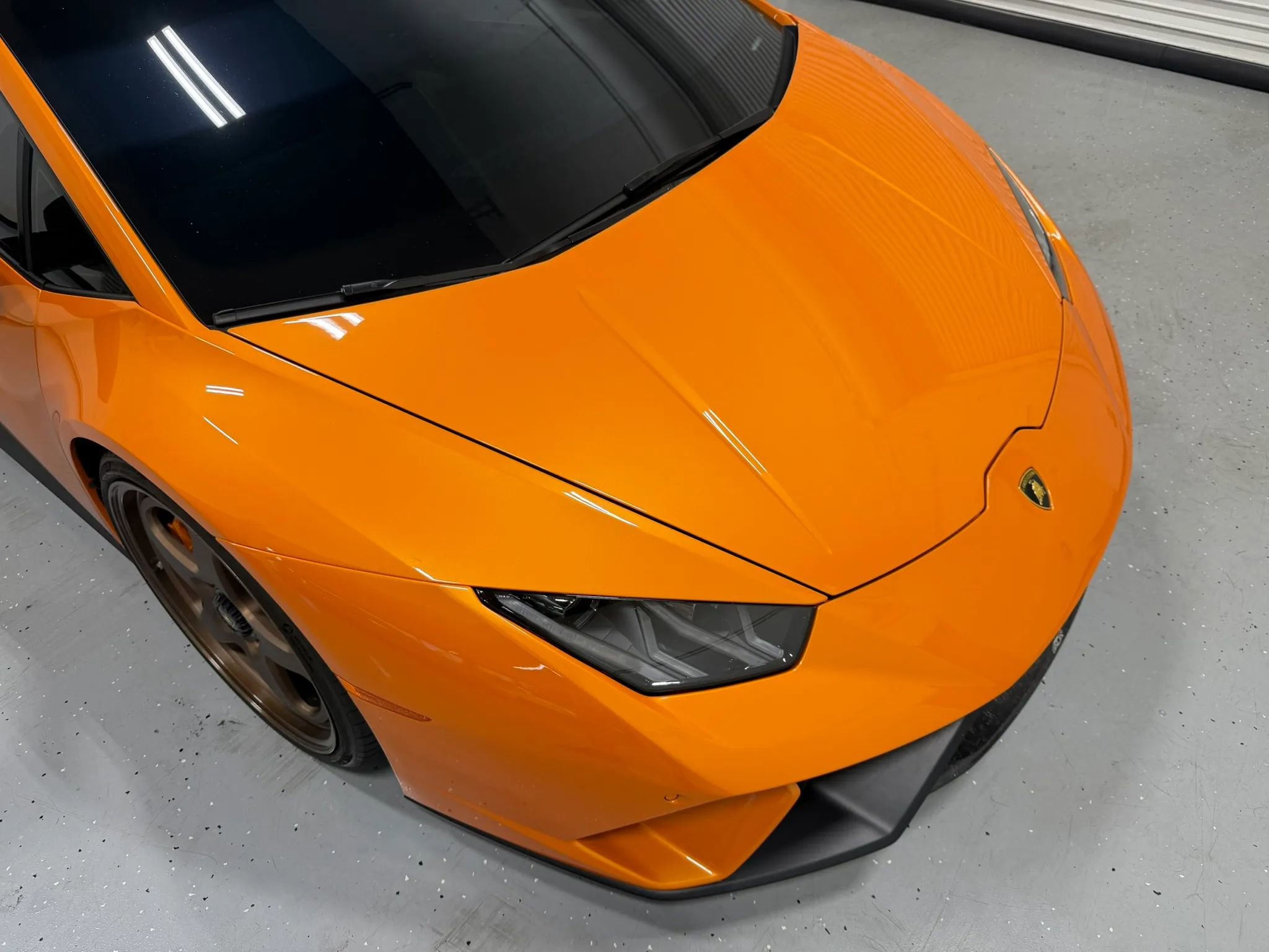 Used 2018 Lamborghini Huracan Performante AWD/4WD image 19