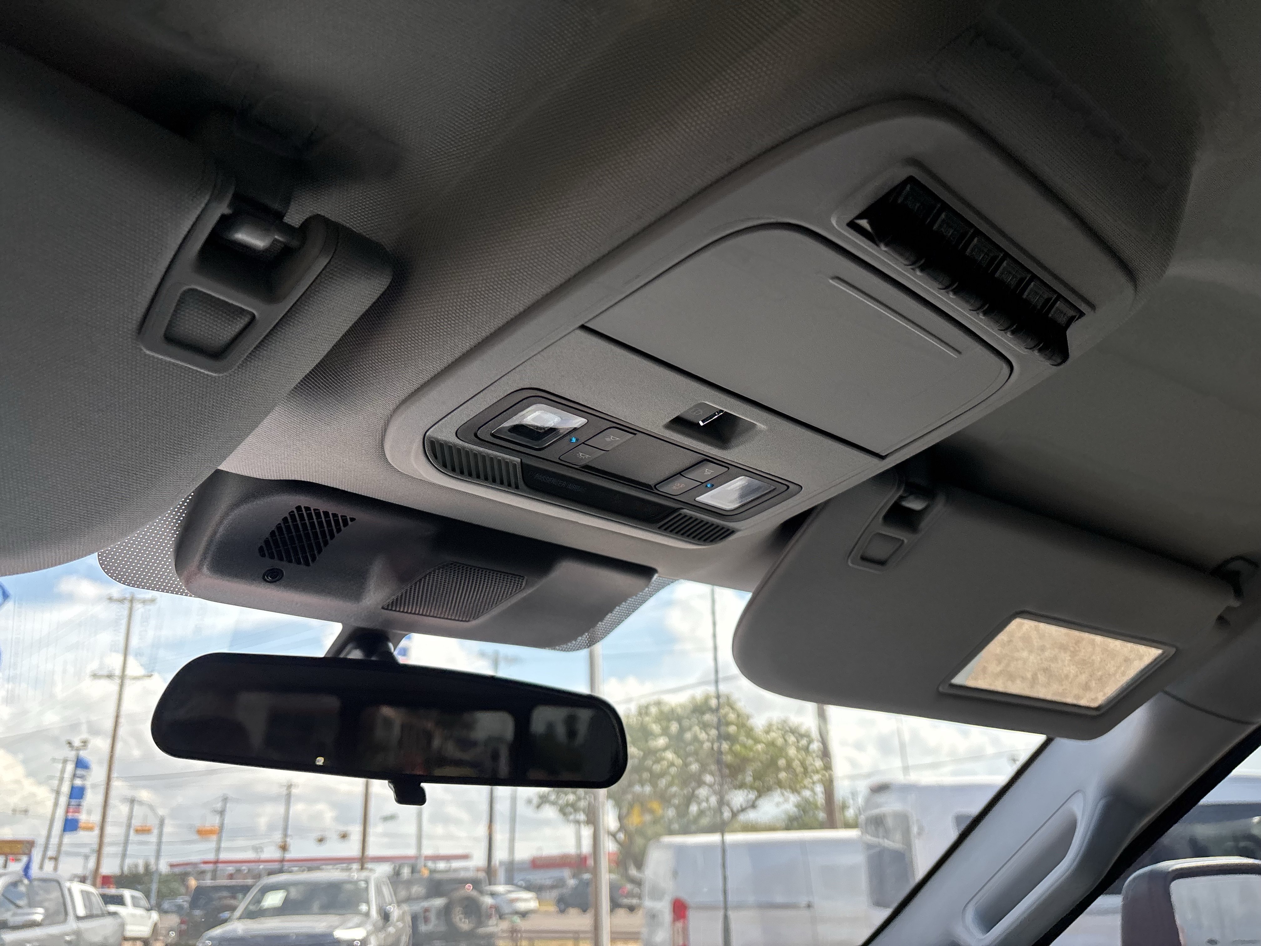 Certified 2025 Ford F350 XL w/ STX Appearance Package AWD/4WD image 34