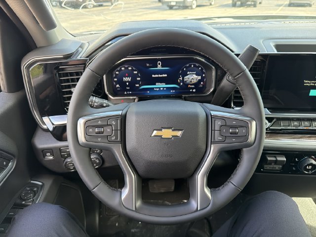 New 2026 Chevrolet Silverado 1500 LT AWD/4WD image 13