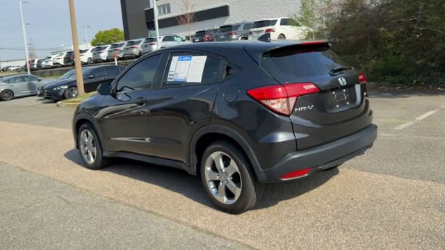 Used 2018 Honda HR-V LX image 8
